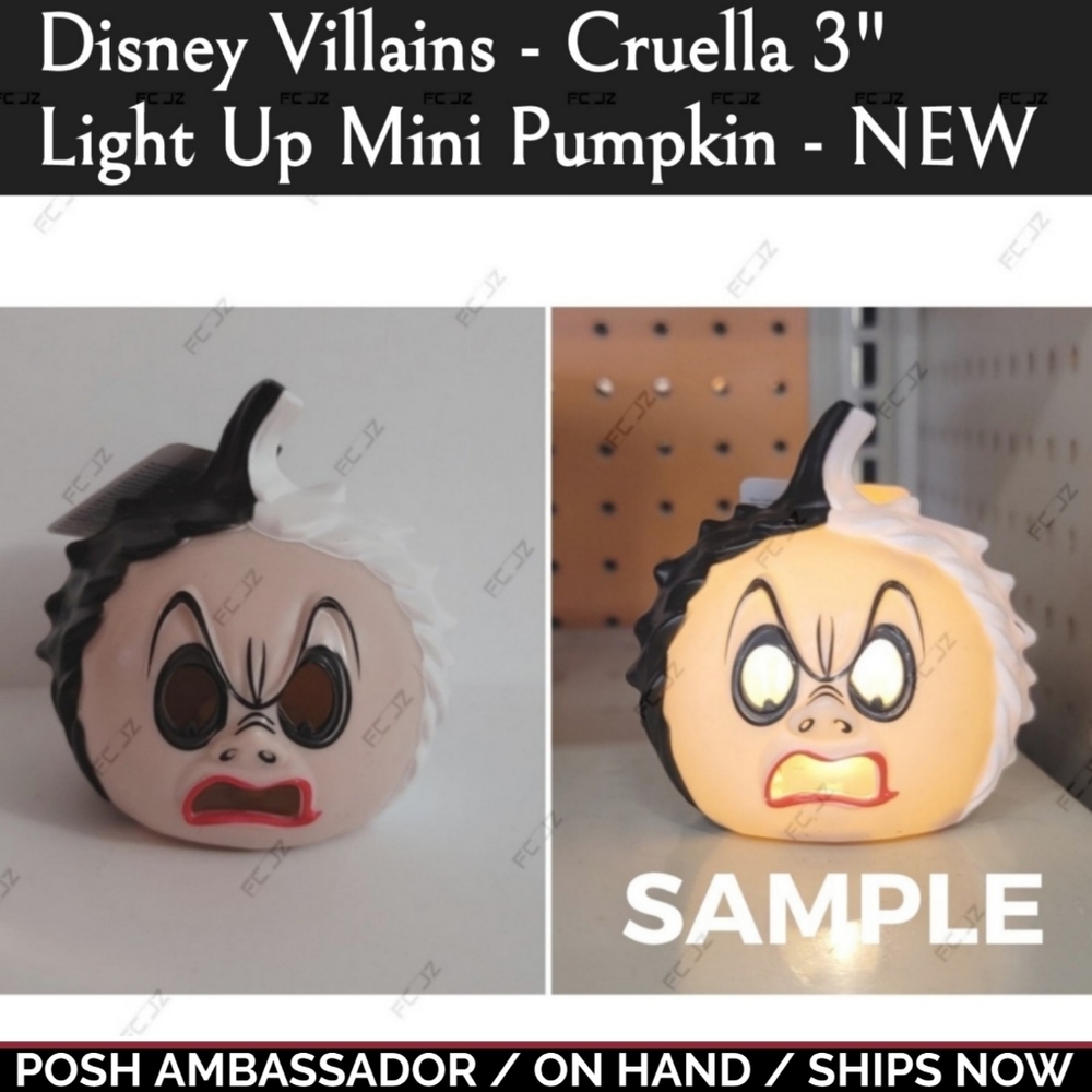 Disney Villains - Cruella 3" Light Up Mini Pumpkin - NEW